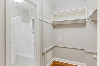 Walk-in closet